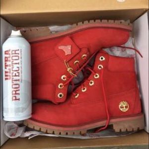 Red Timberlands